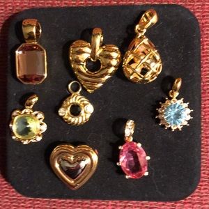 Pendant charms